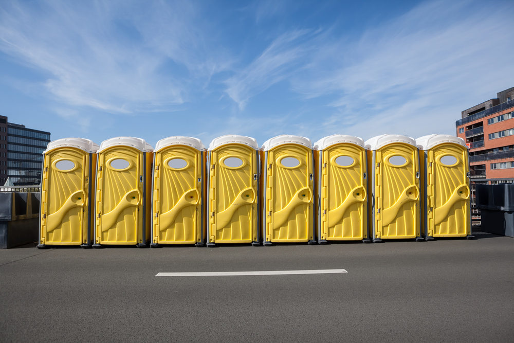 ADA compliant porta potty rental